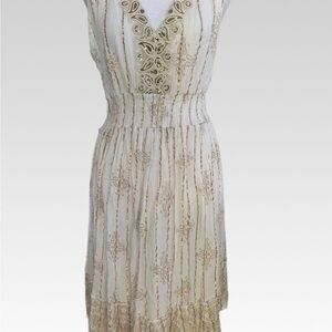 ME 2 MAGIC Elegant Cream and Gold Embroidered Dress size M